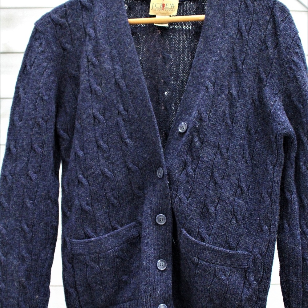 J. Crew vintage sweater 100% wool- Size Medium